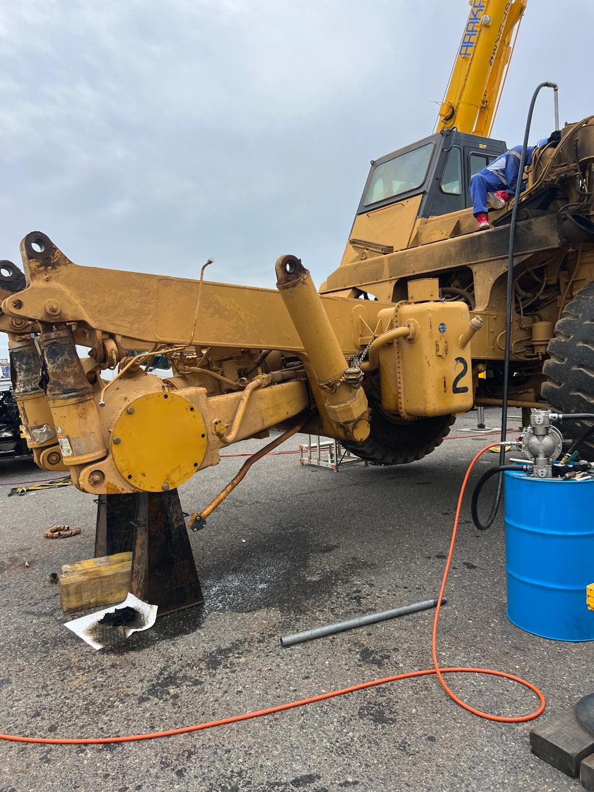 587f8f78-3ba8-42c2-9a1c-a4d4b183cc8d